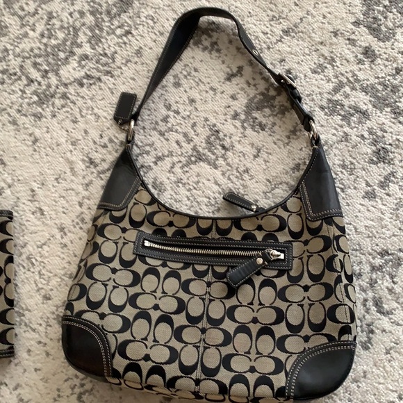 GENUINE Coach bag + matching wallet - Picture 5 of 10